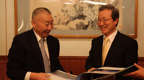 中国驻日本大使程永华会见孟鸣飞董事长_副本.png